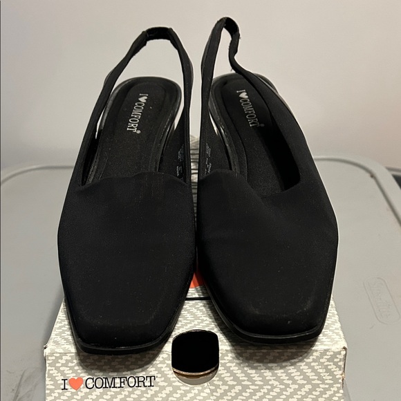 Shoes - Women's Black Slingback Flats